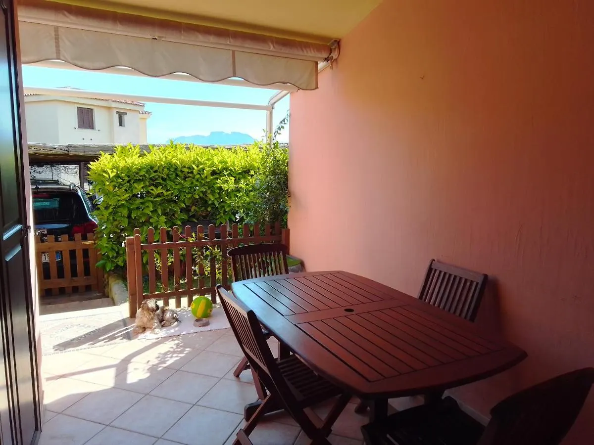 Bilo Noel Lägenhet Olbia Italien